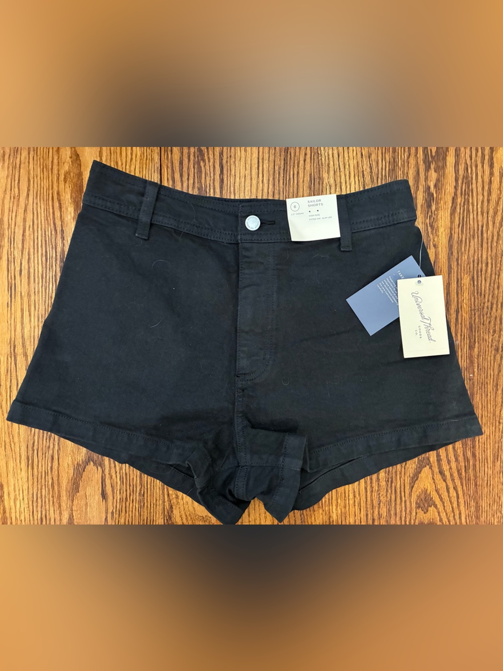 Universal Thread Women's High Waist Sailor Black Shorts New with Tags
